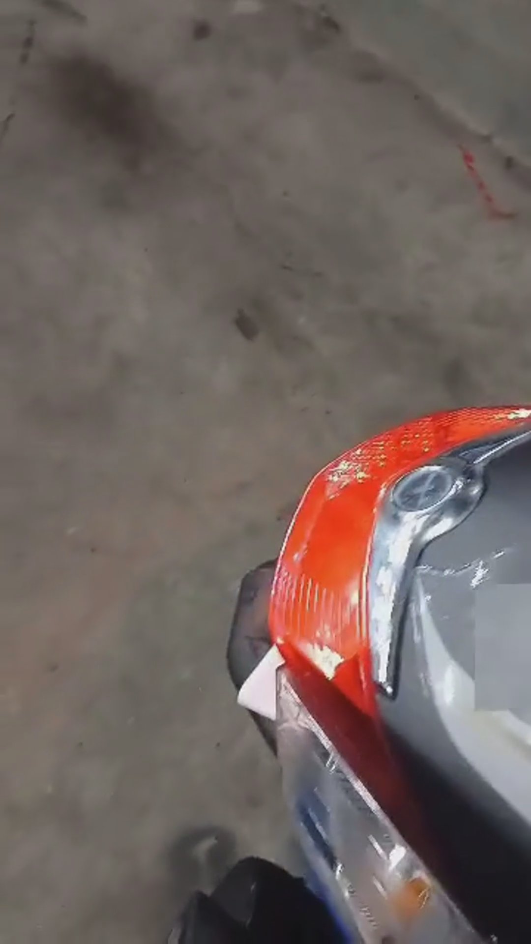 Walk-around video thumbnail