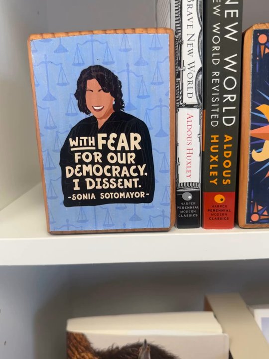 Whose Books Neighborhood Bookstore - Bookstores Near Me - Dallas, Texas