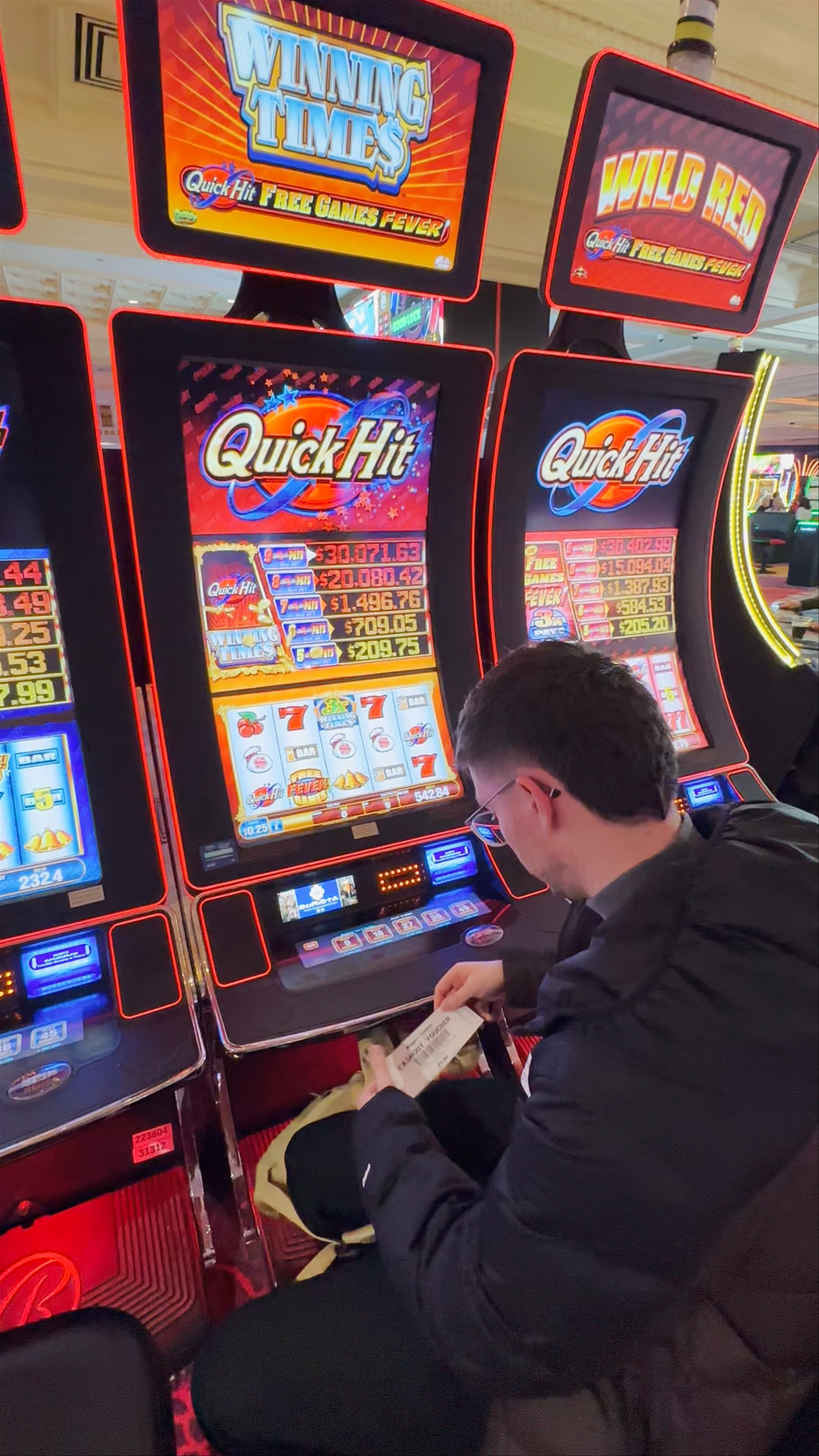 Thrilling Casino Vibes at Fallsview Casino Resort, Niagara Falls