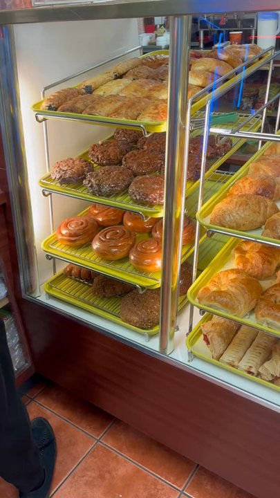 Sunrise Donuts - Excellent selection - Donuts Near Me - Long Beach, California