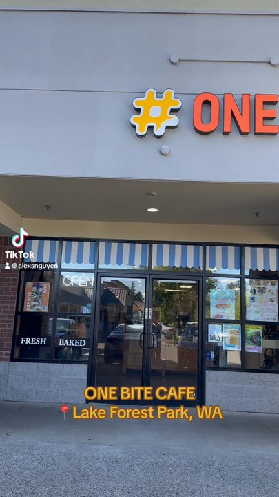 One Bite Cafe - Cafes Near Me - Lake Forest Park, Washington