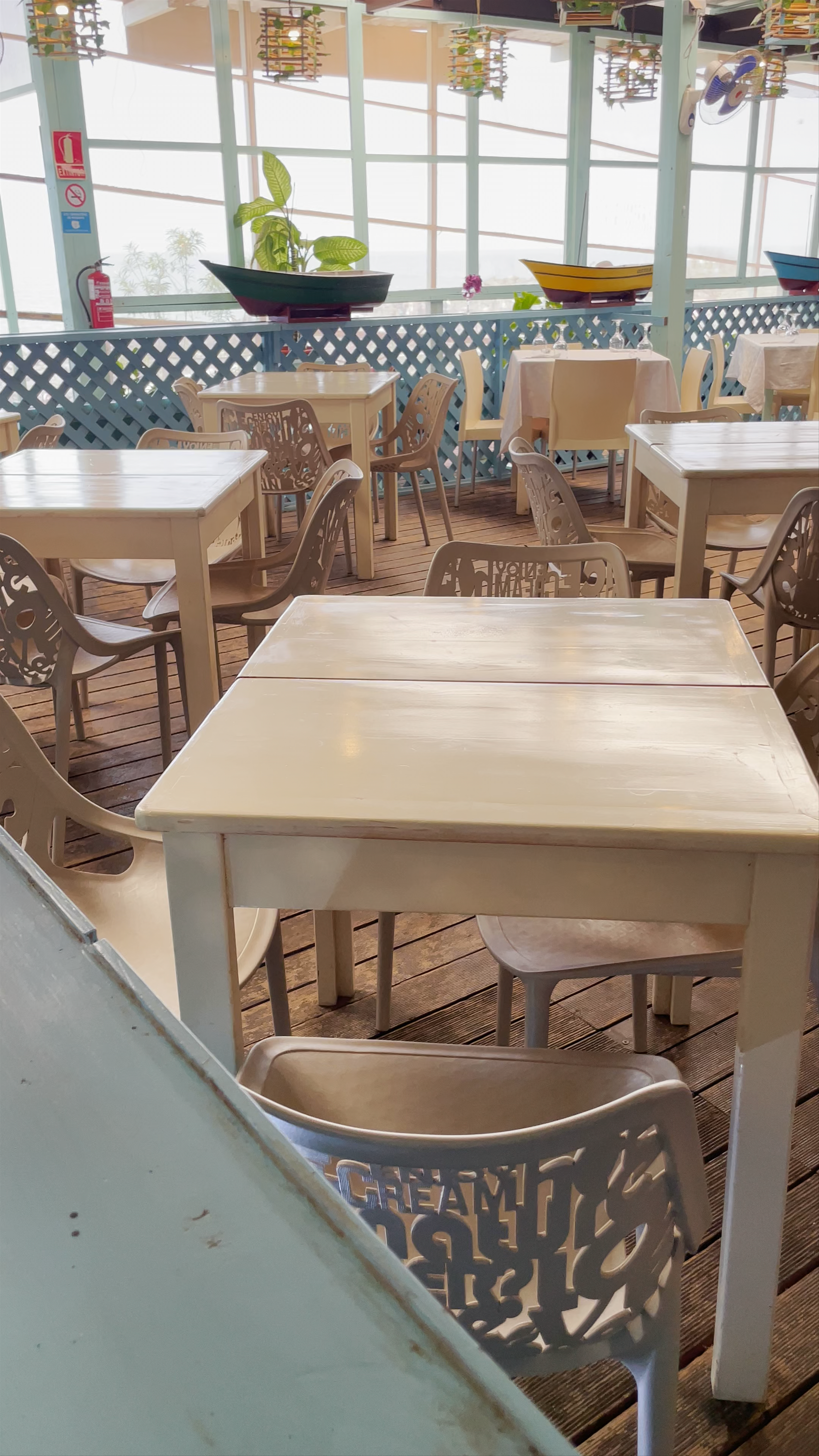 Buracona - Blue Eye Cave