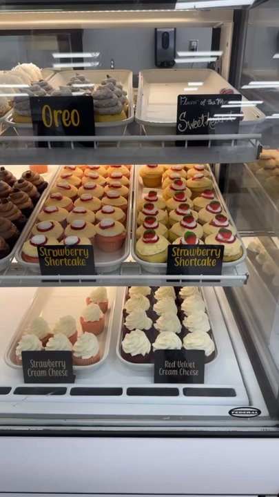 Cakes Plus - Bakeries Near Me - Laurel, Maryland