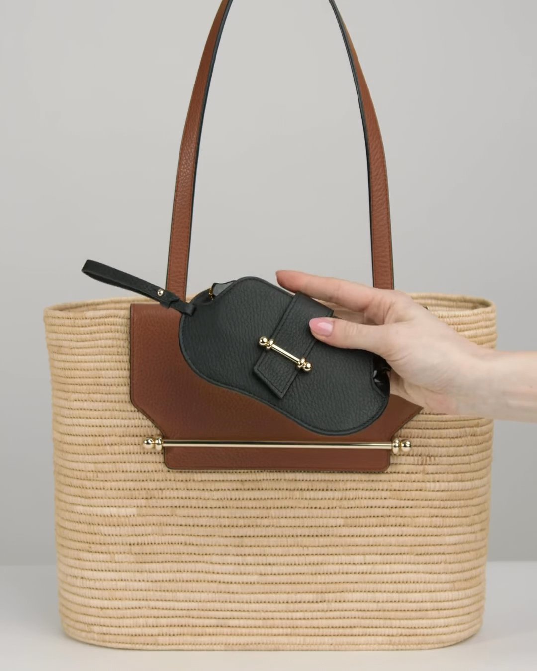 The Strathberry Basket (Medium) - Natural / Tan
