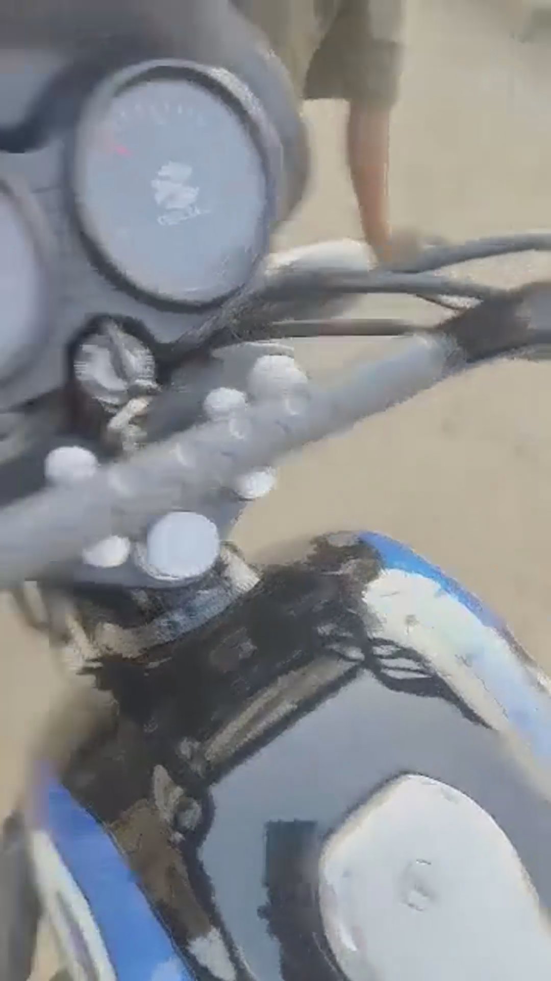 Walk-around video thumbnail