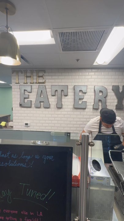 Unplugged Eatery - Interior - Cafes Near Me - Encino, California