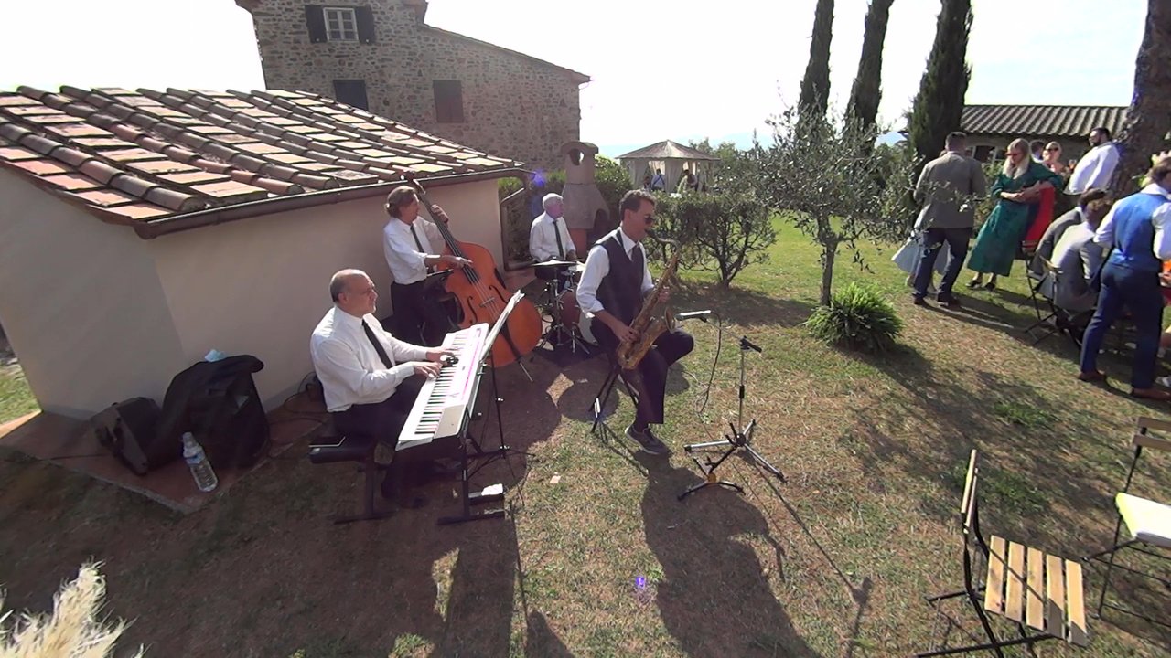 The Tuscany Jazz Collective - Fly Me To The Moon - video 3