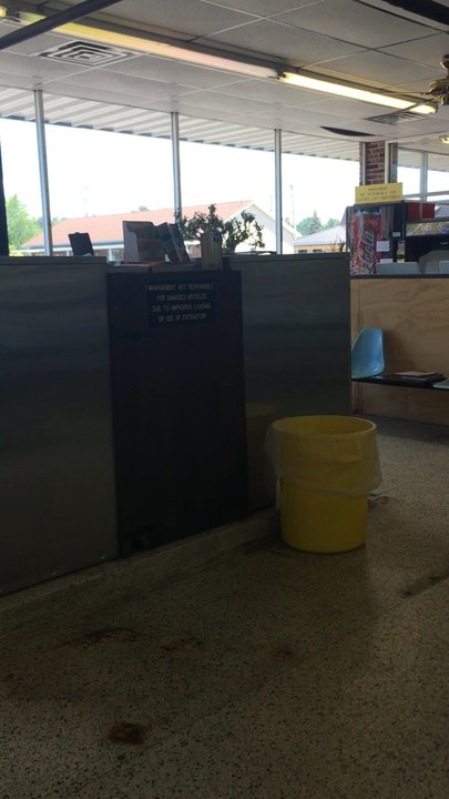 Brite 'n Clean - Laundromat Near Me - Ludington, Michigan