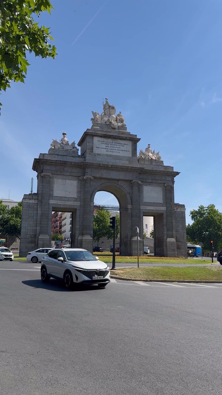 saving for later
📍 Barcelona
🎥 Paul Bredt · Pexels
#travel #europe #eurotrip #wanderlust #vacation