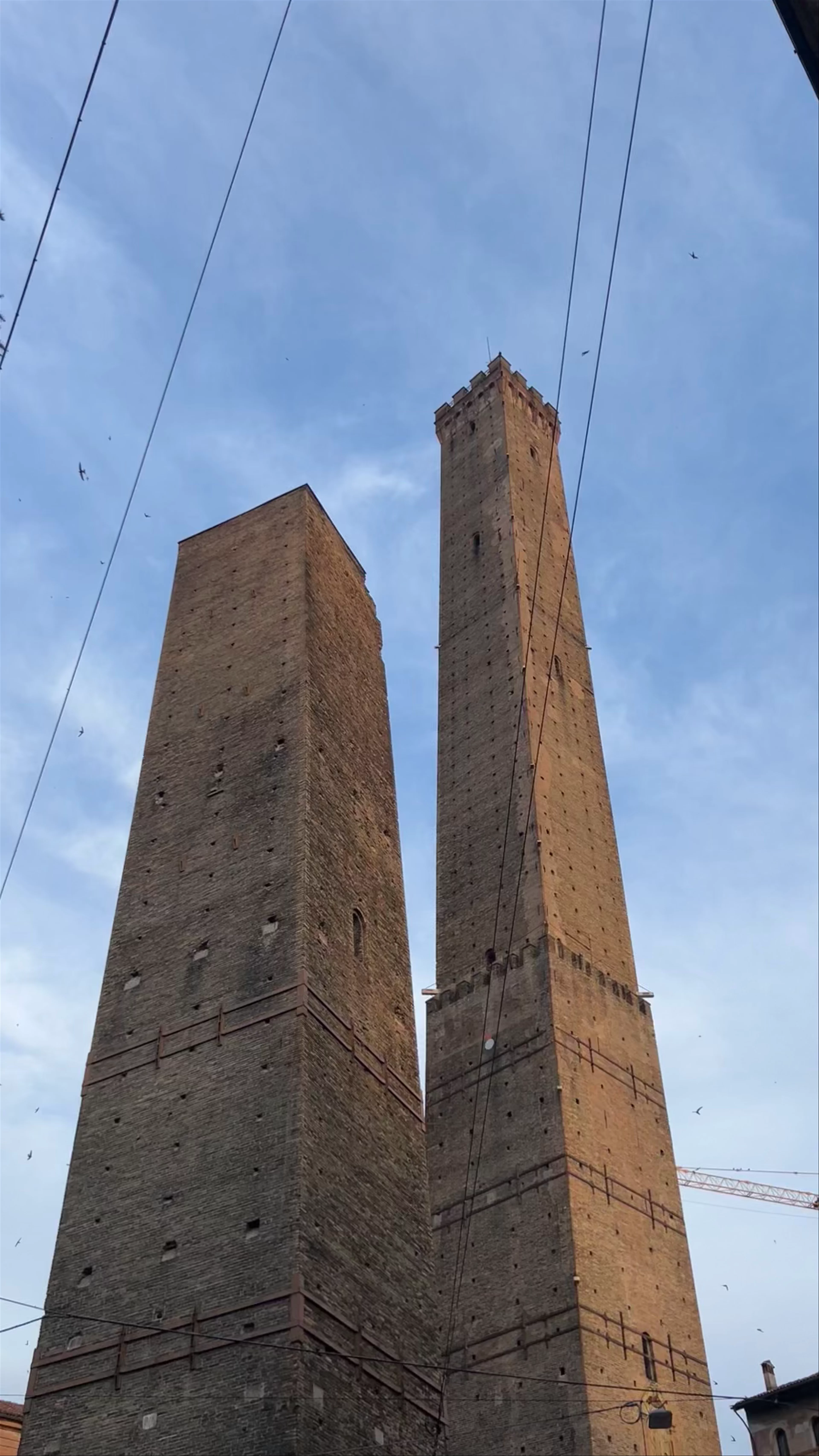 Due Torri, Piazza di Porta Ravegnana
