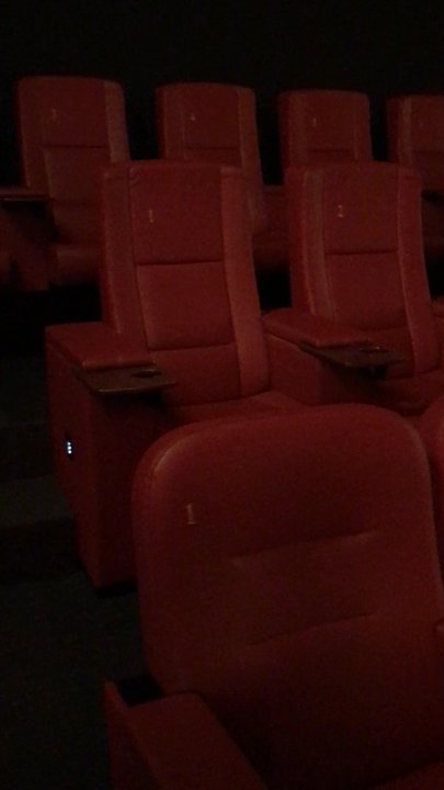 Cineplex - Kino Saal 1 mit DBox Sitzen - Cinema Near Me - Germering, BY