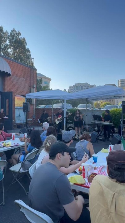 Bobby's Place - Breakfast & Brunch Near Me - Pasadena, California