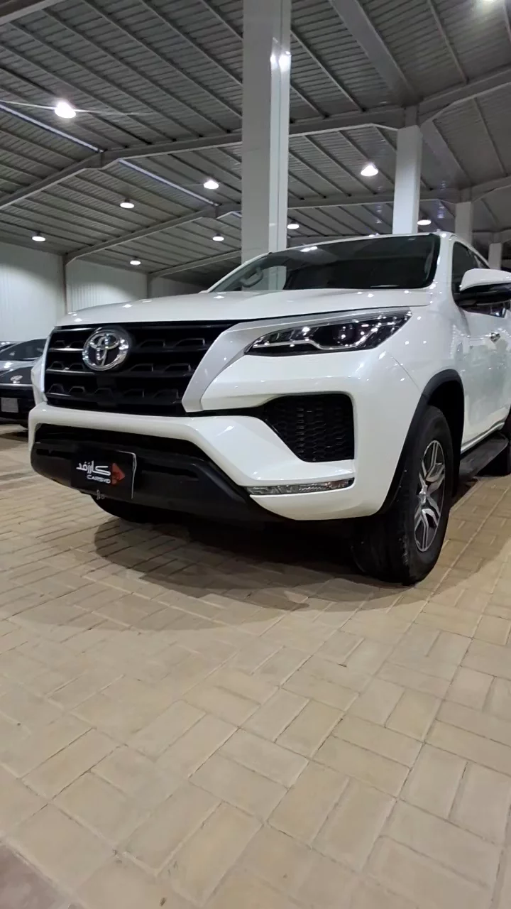 تويوتا فورتشنر GX 2022