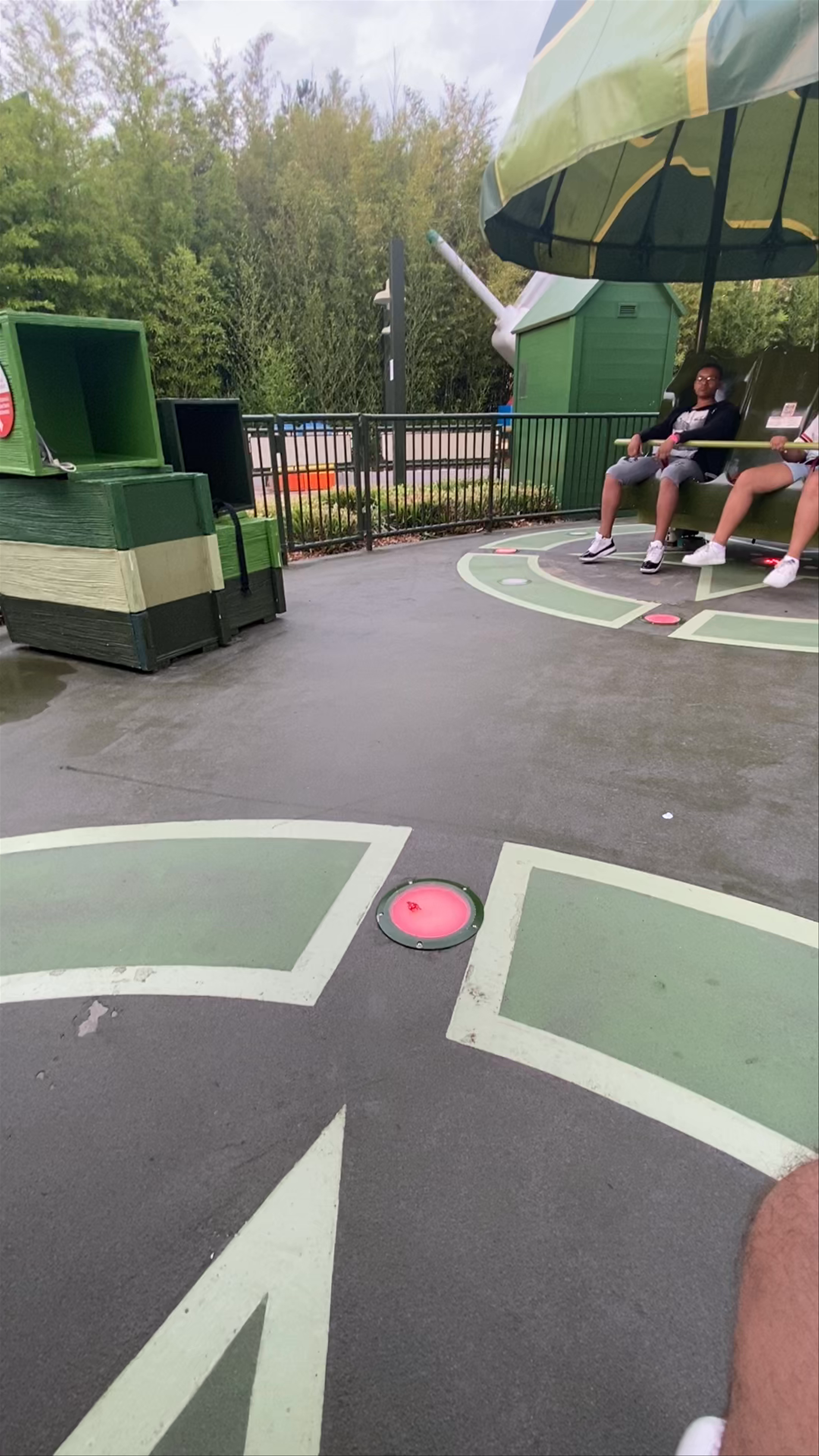 Toy Soldiers Parachute Drop