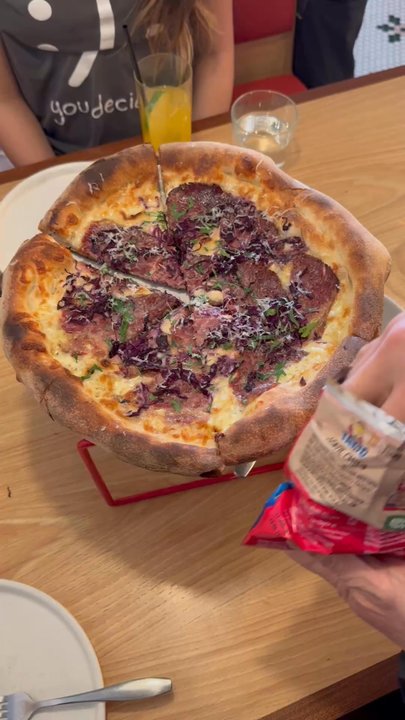 Stretch Pizza - Corned beef pizza with DIY potato chips - Pizza Near Me - New York, New York