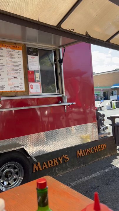 Marky’s Munchery - 9/14/25 Music vibes - Food Stands Near Me - Alexandria, Virginia