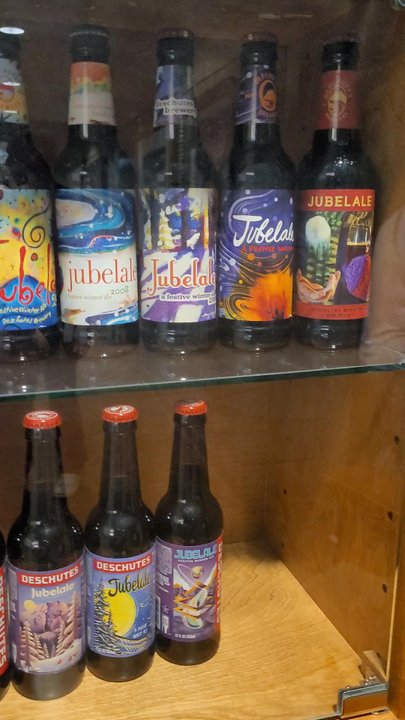 Deschutes Brewery Tasting Room - Breweries Near Me - Bend, Oregon