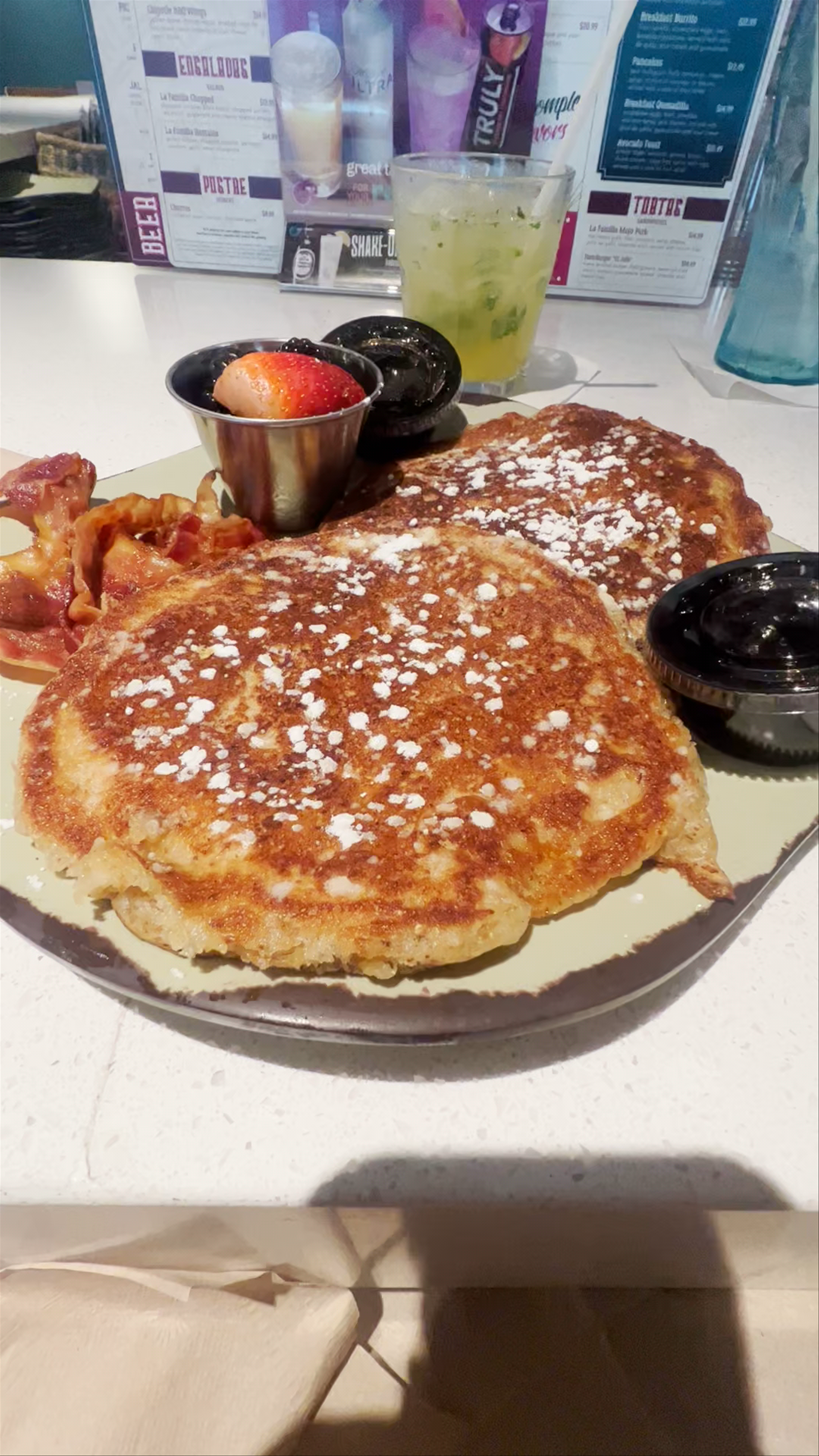 La Familia Tacos & Tequila