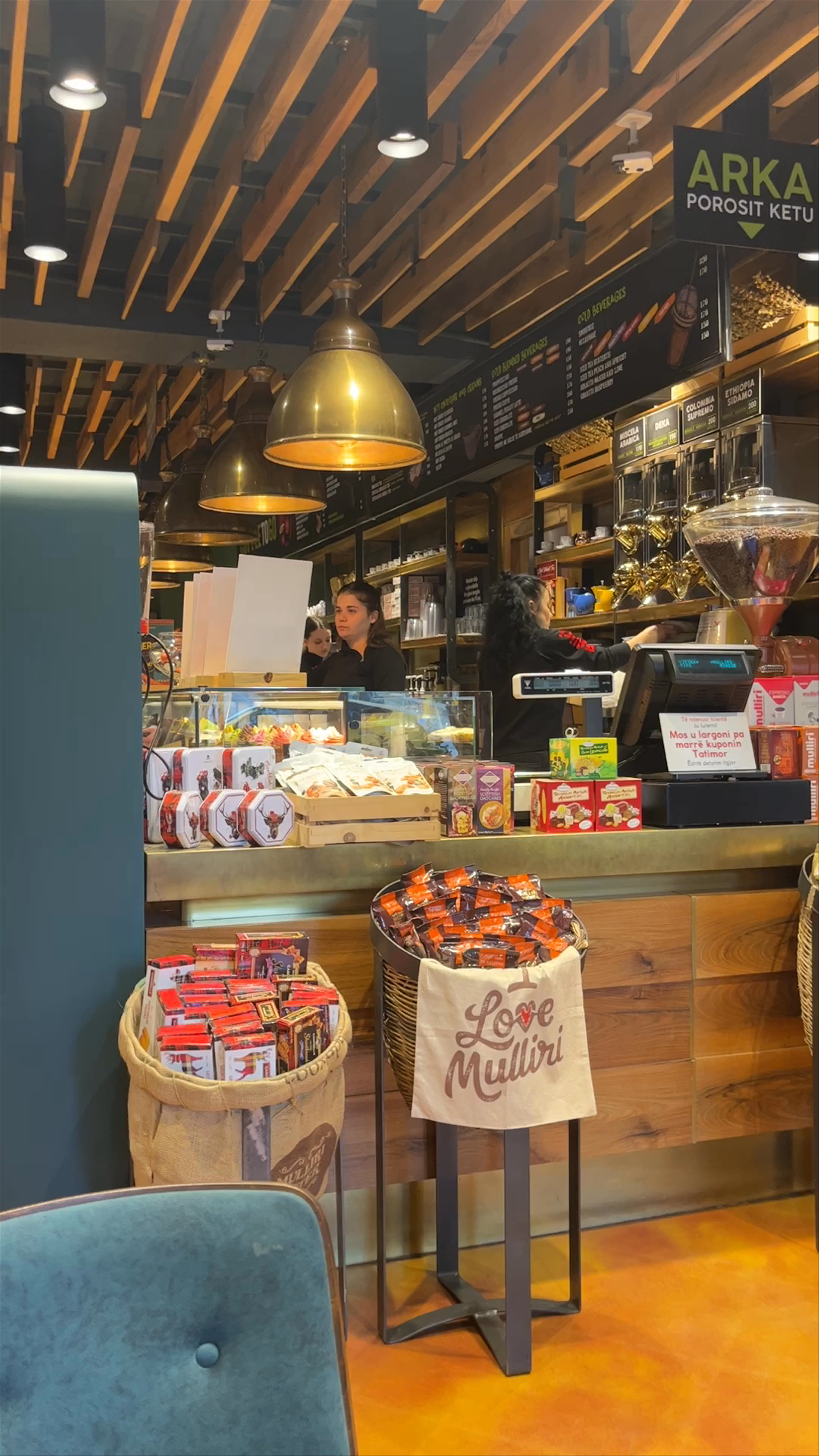 Mulliri Vjeter - Rruga e Barrikadave