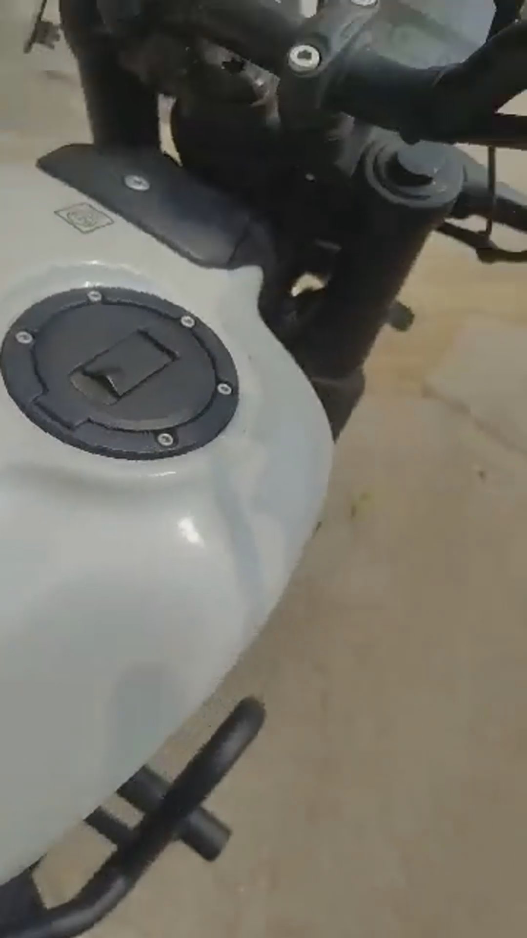 Walk-around video thumbnail