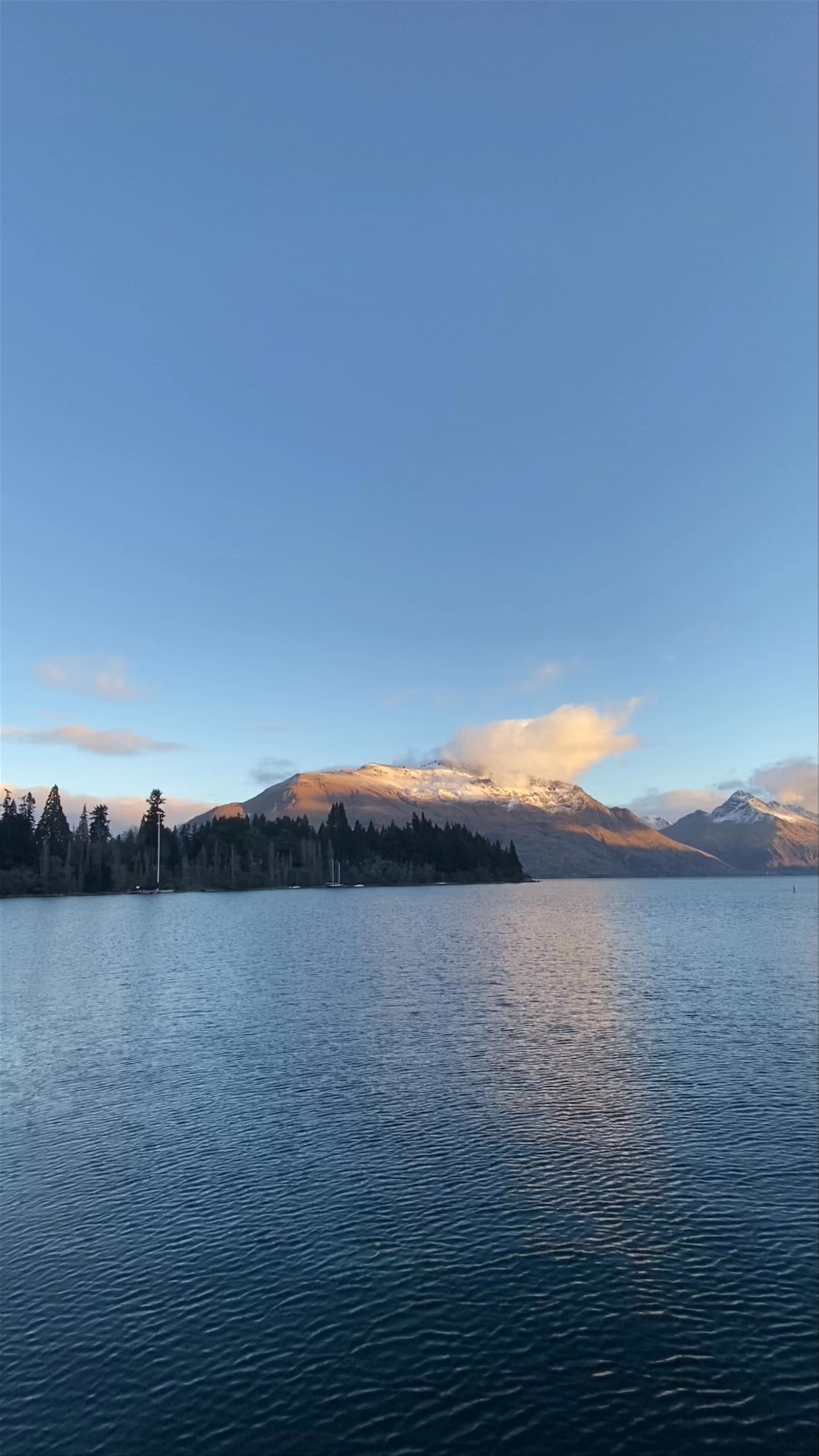 Lake Wakatipu, Otago, New Zealand