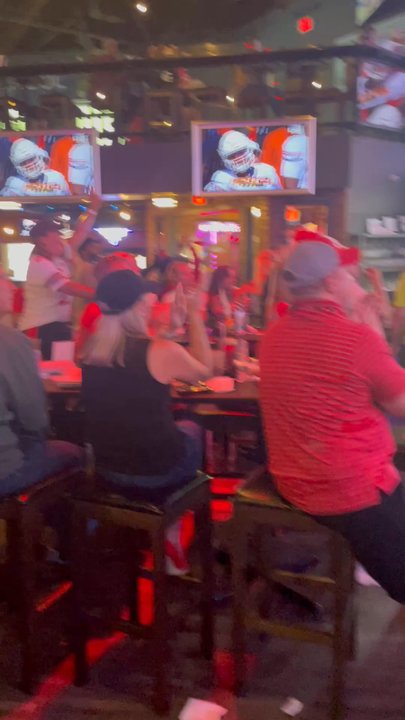 Bottle Rockets Bar - People having fun!!! - Pizza Near Me - Plano, Texas