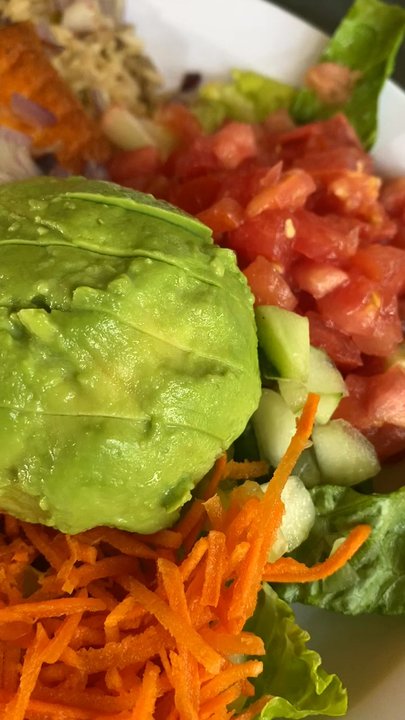 Miami Squeeze - My food was amazing! I asked for some sides of lemon, chili oil & lemon vinaigrette to compliment - Juice Bars & Smoothies Near Me - North Miami Beach, Florida