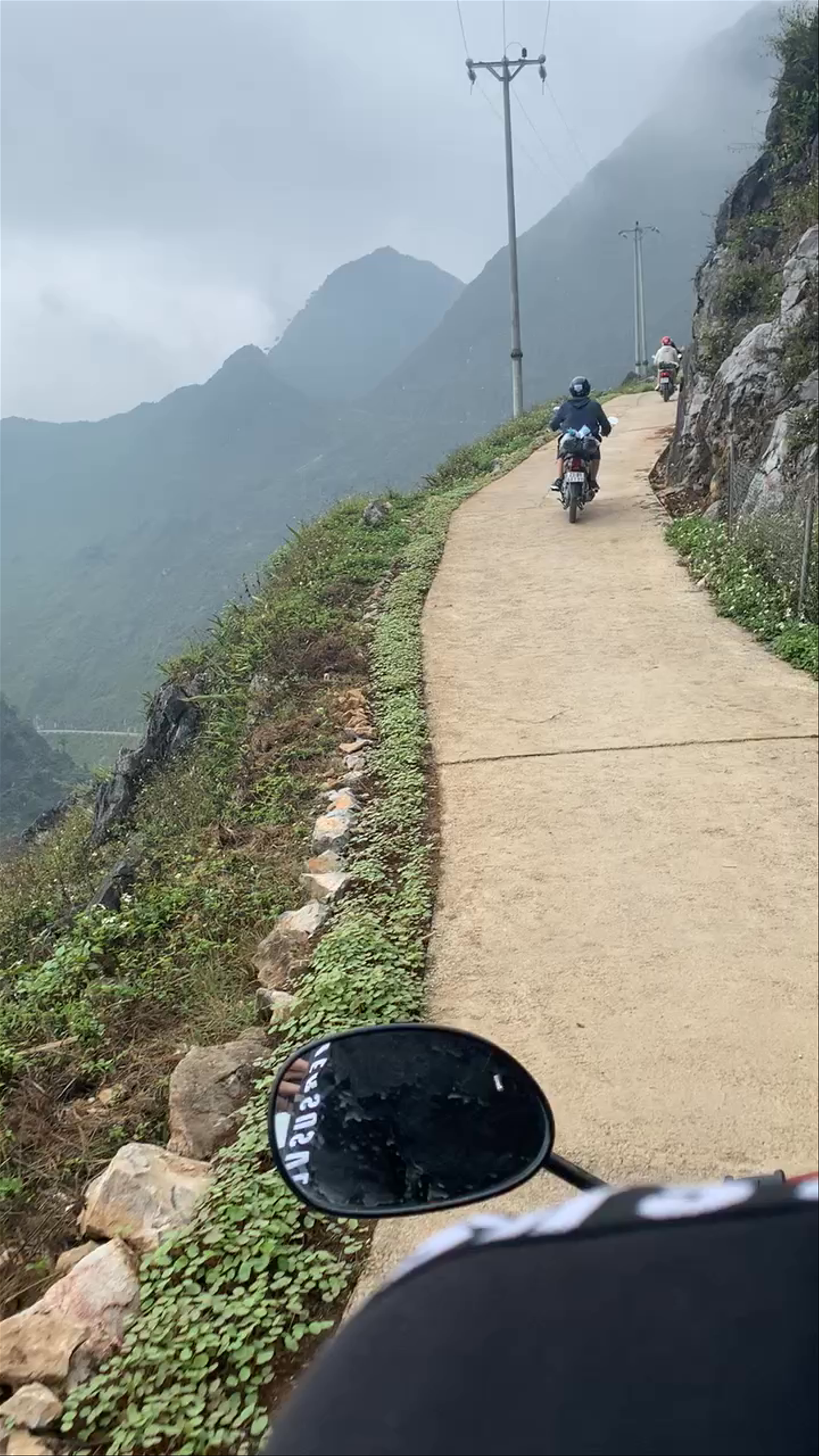 Ha Giang Motorbike Tour: Epic Mountain Ride in Northern Vietnam