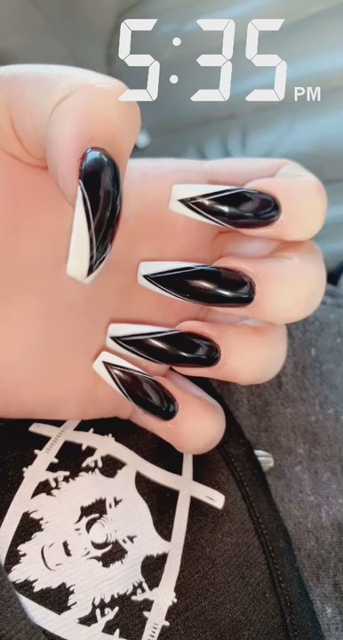 Simply Nails - nails by nicki - Nail Salons Near Me - Hollister, California