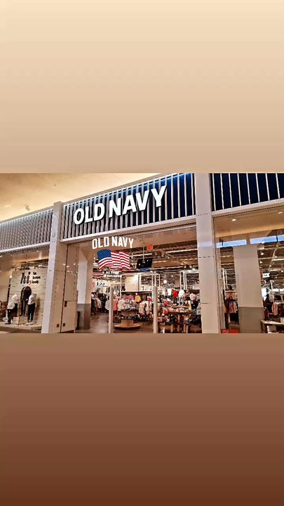 Old Navy - ( Outside Short Video Of This Old Navy ) - Men's Clothing Near Me - Daly City, California