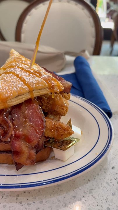 Bruncheon Las Colinas - Sunshine Mountain French Toast - Breakfast & Brunch Near Me - Irving, Texas