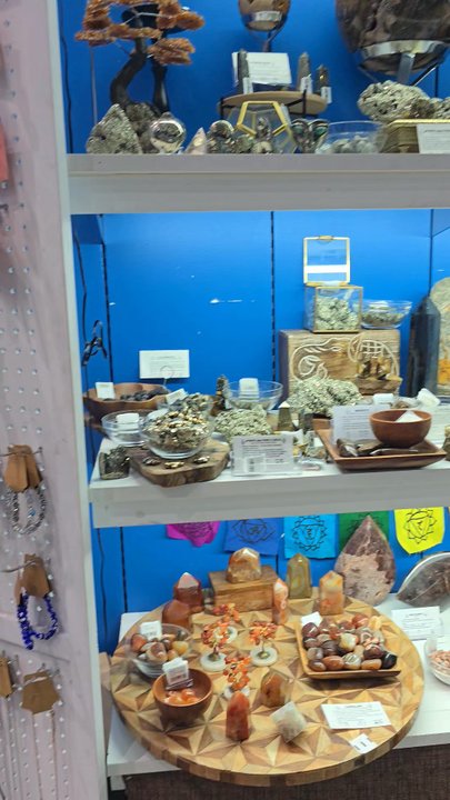 Kailua Crystals - May 21, 2026 - Spiritual Shop Near Me - Honolulu, Hawaii