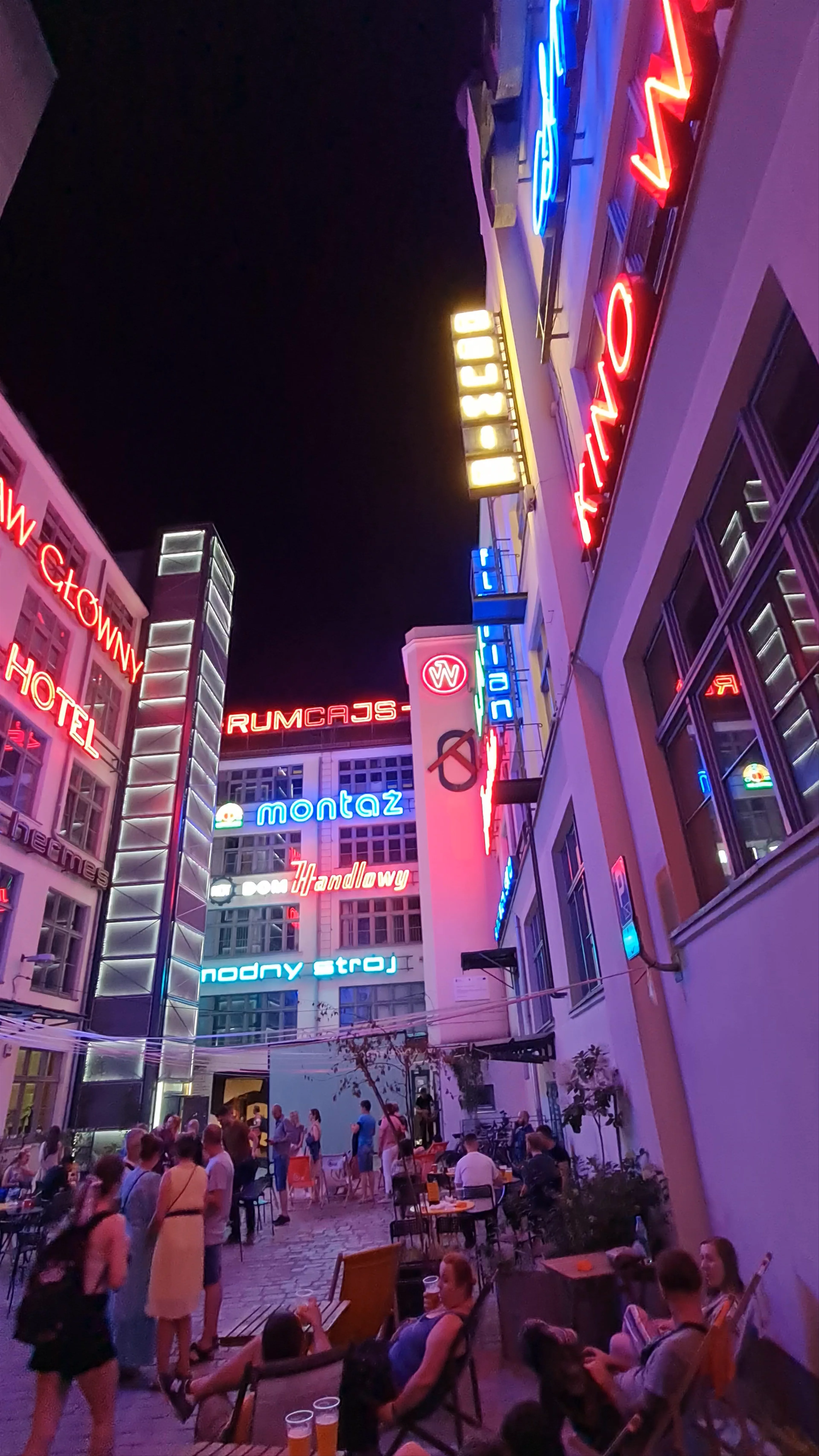 Galeria Neon Side