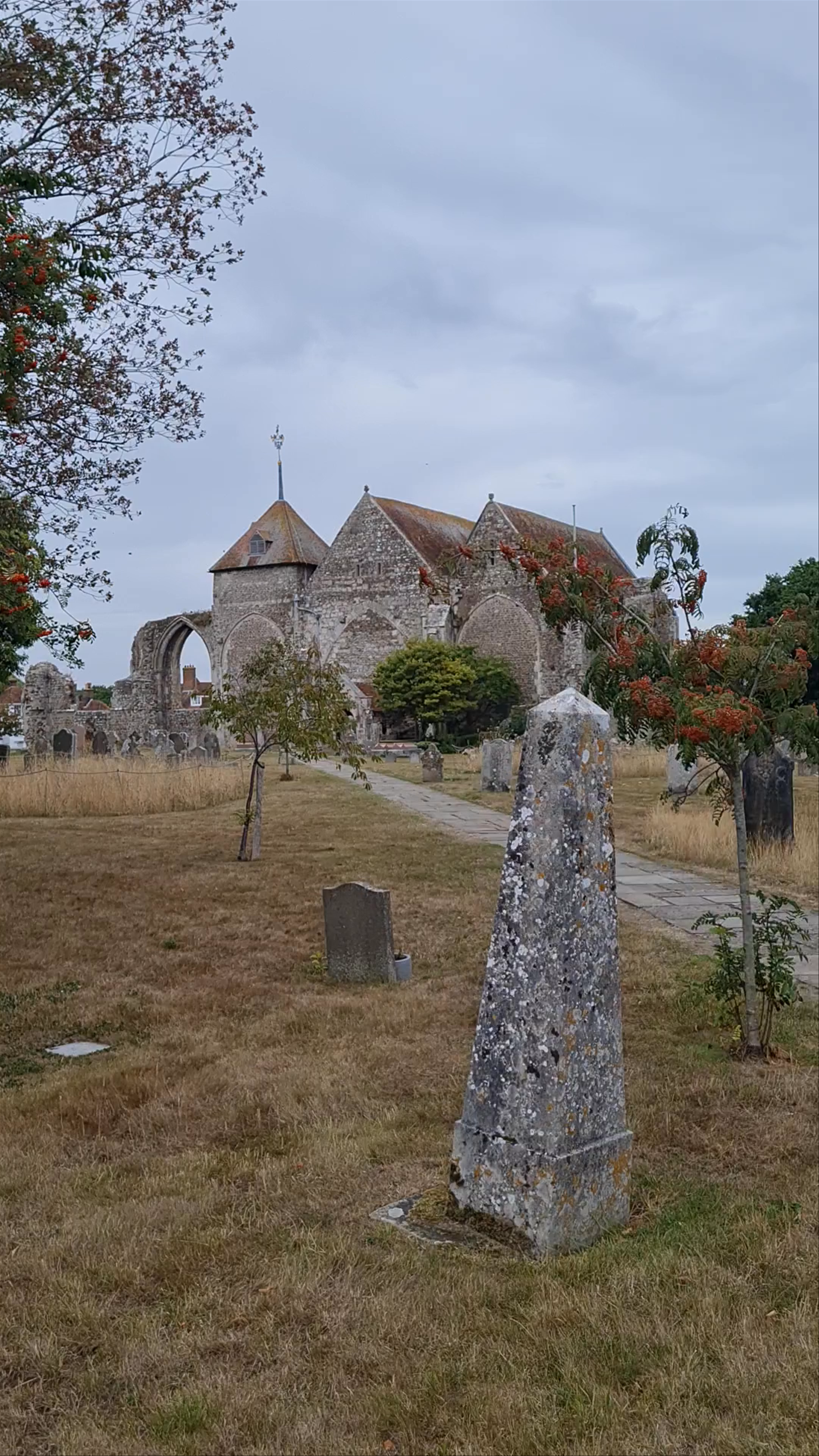 Church of Saint Thomas, Winchelsea – A Quiet Historic Escape