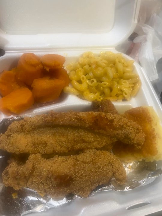 Stacy's Off Da Hook - Picture or video won't do it justice but if you didn't take a picture it didn't happen. - Barbeque Near Me - Phoenix, Arizona