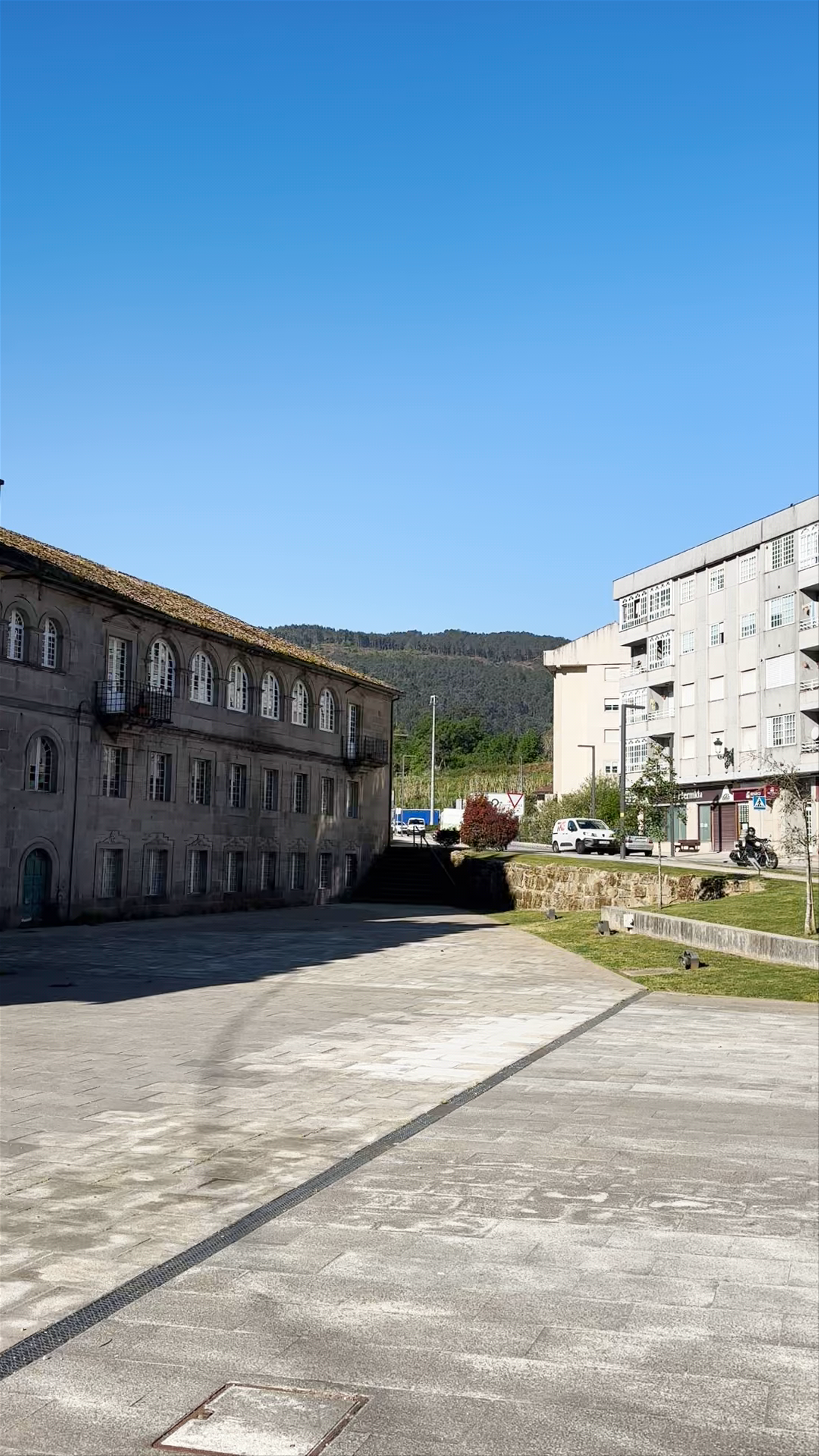 Fonte da Praza de Ponteareas