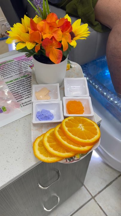 Tip Top Nails & Spa - Nail Salons Near Me - Venice, Florida