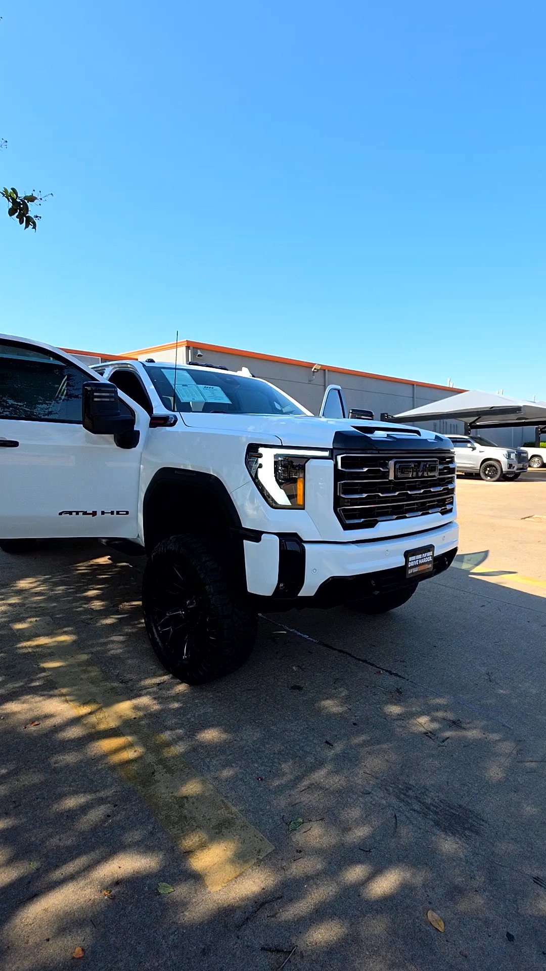 Lifted Trucks - #TX09732A - 2025 GMC Sierra 2500HD AT4 Crew Cab