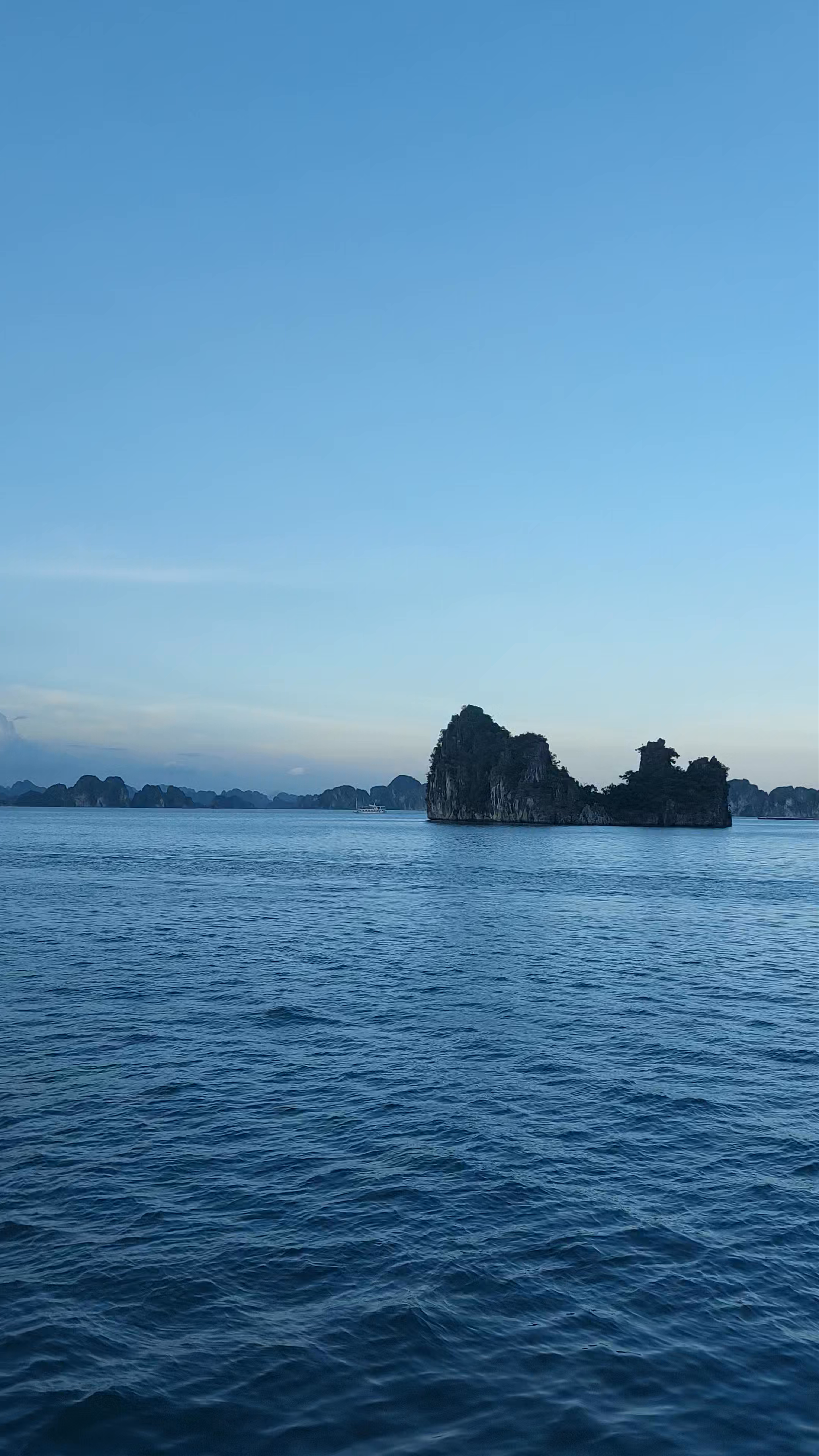 Halong Bay Cruises