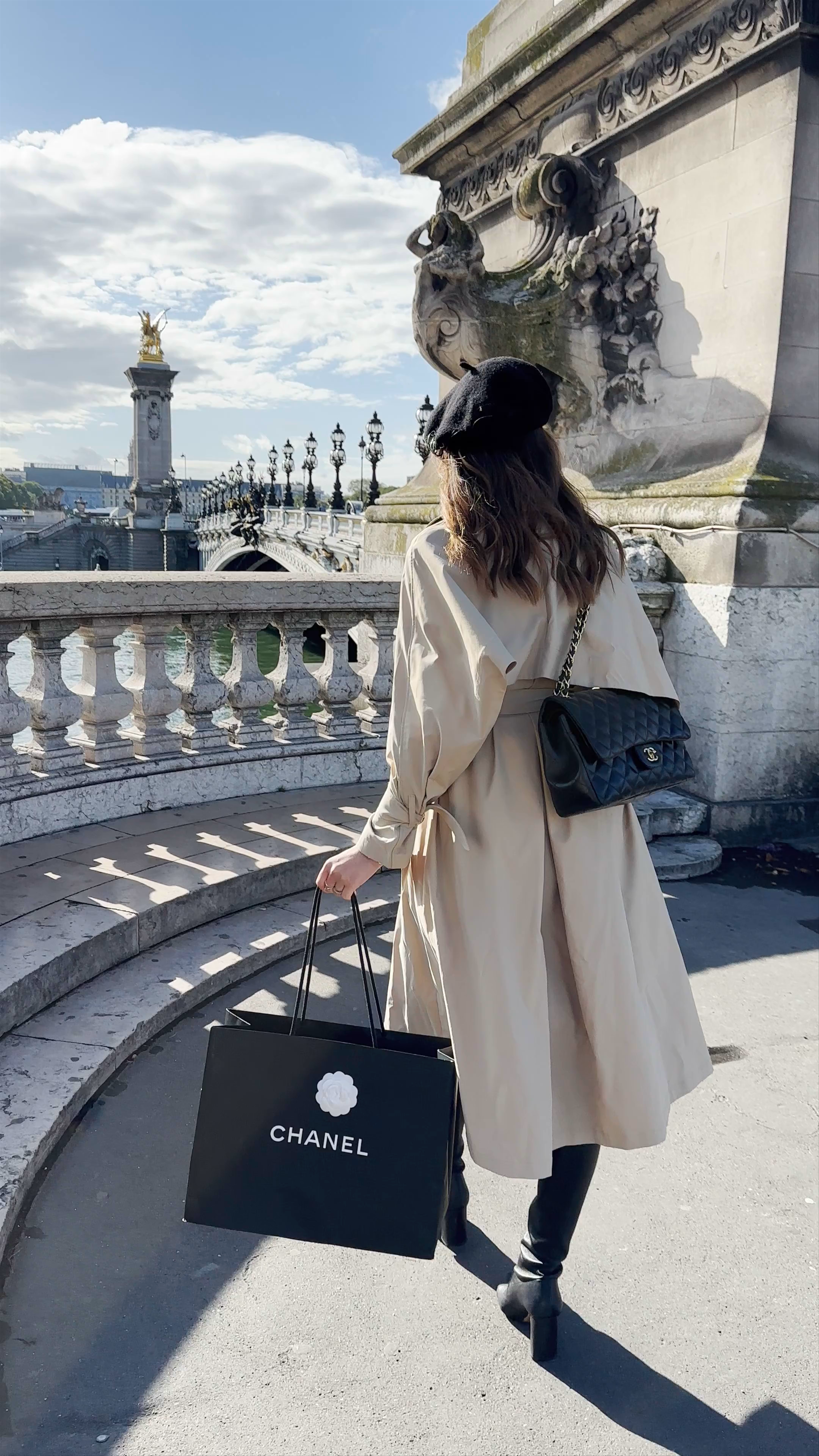 Chic Shopping and Scenic Stroll at Pont Alexandre III, Paris