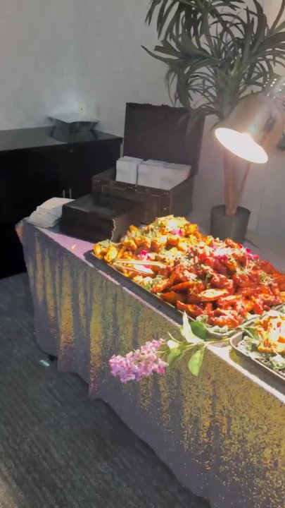 Aarons Eats - Caterers Near Me