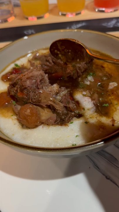 Table 22 - Soul Food Near Me - Tampa, Florida