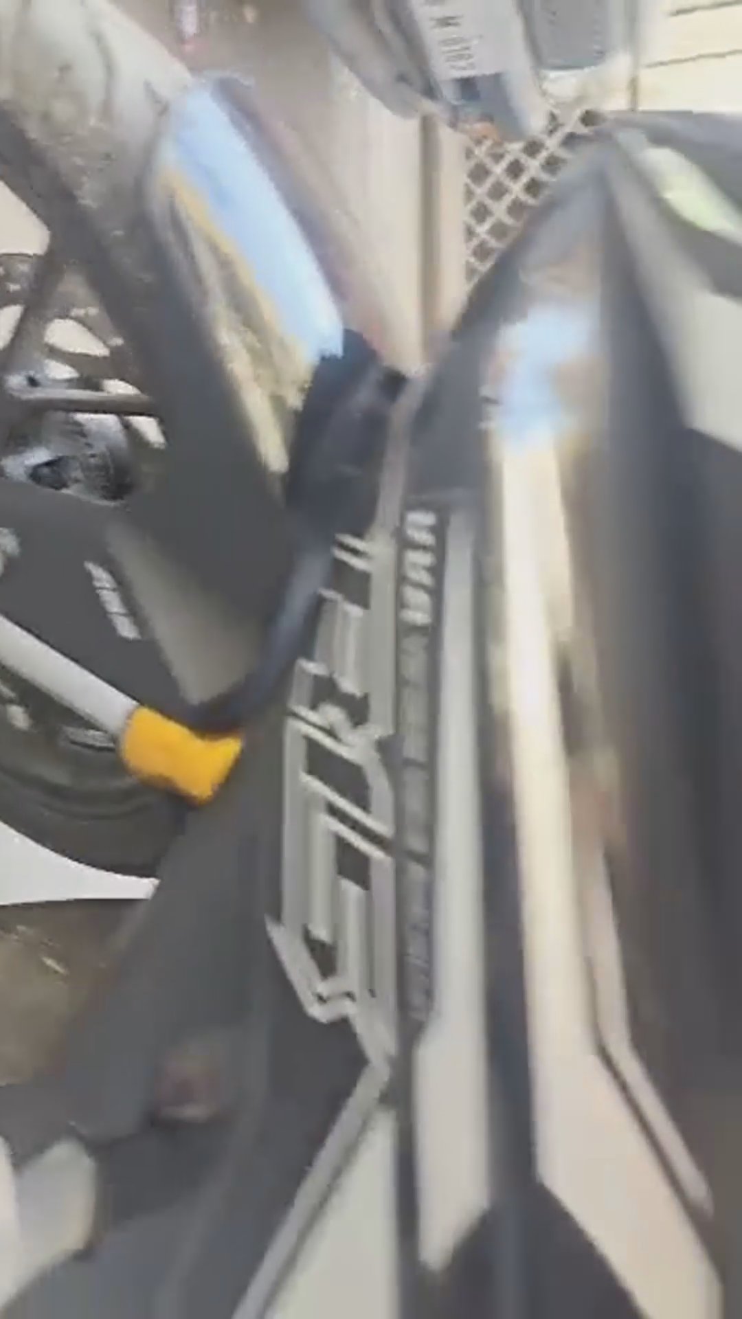 Walk-around video thumbnail