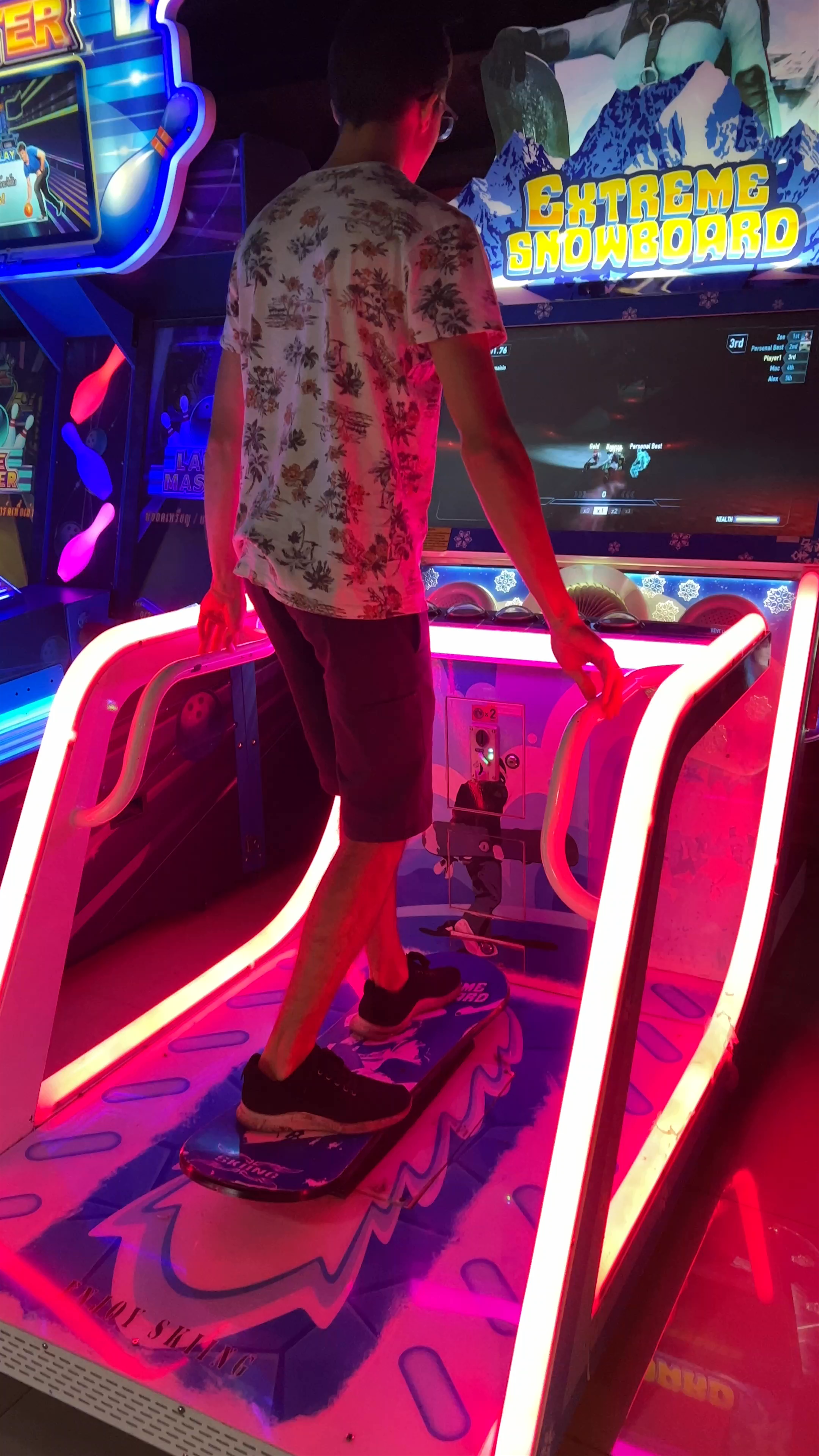 Extreme Snowboard Arcade Experience at HERO CITY Game Center, Bangkok