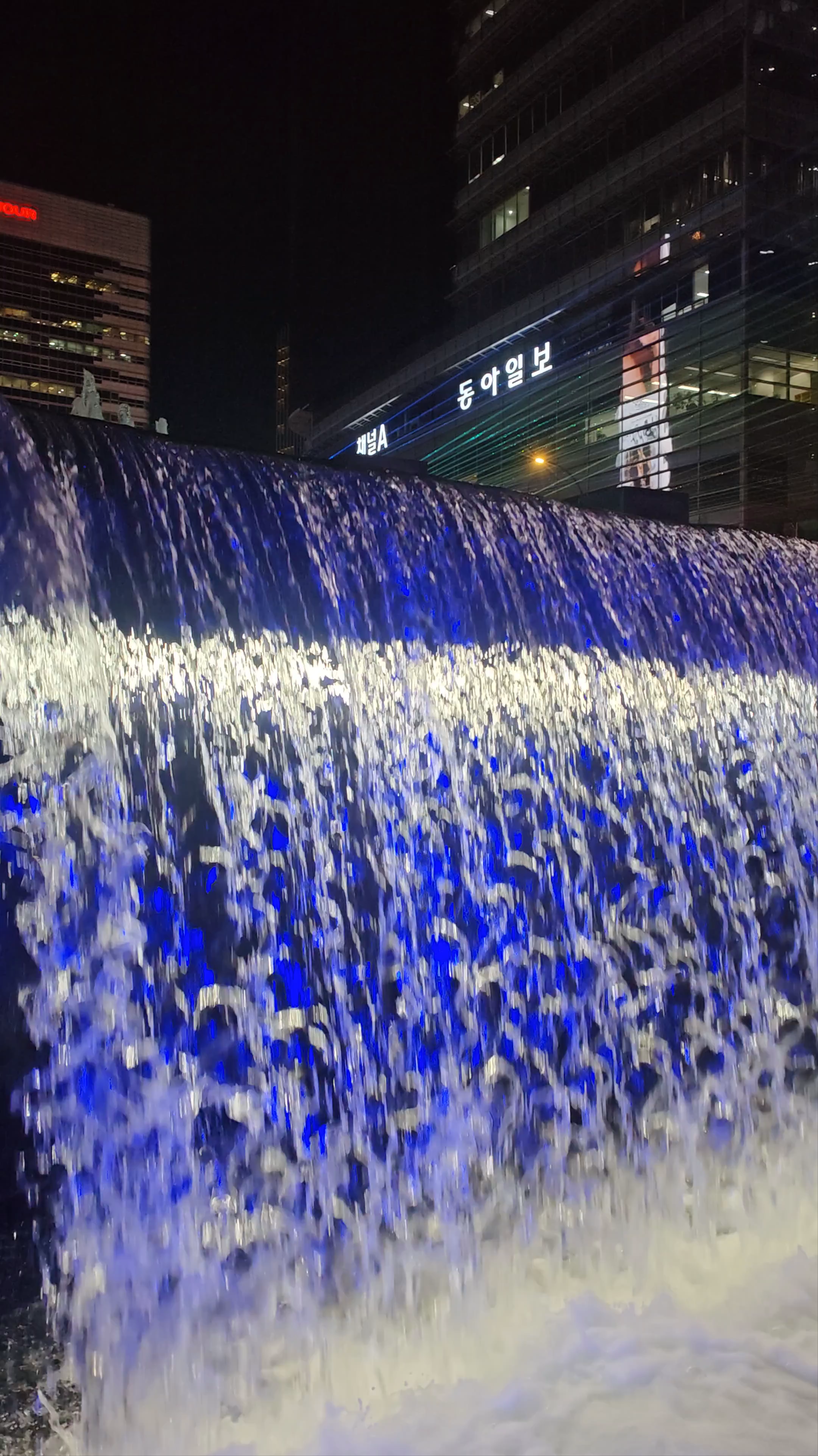 Cheonggye Plaza (청계광장)