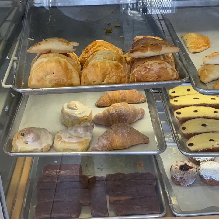 La Estrella Bakery - Bakeries Near Me - Tucson, Arizona