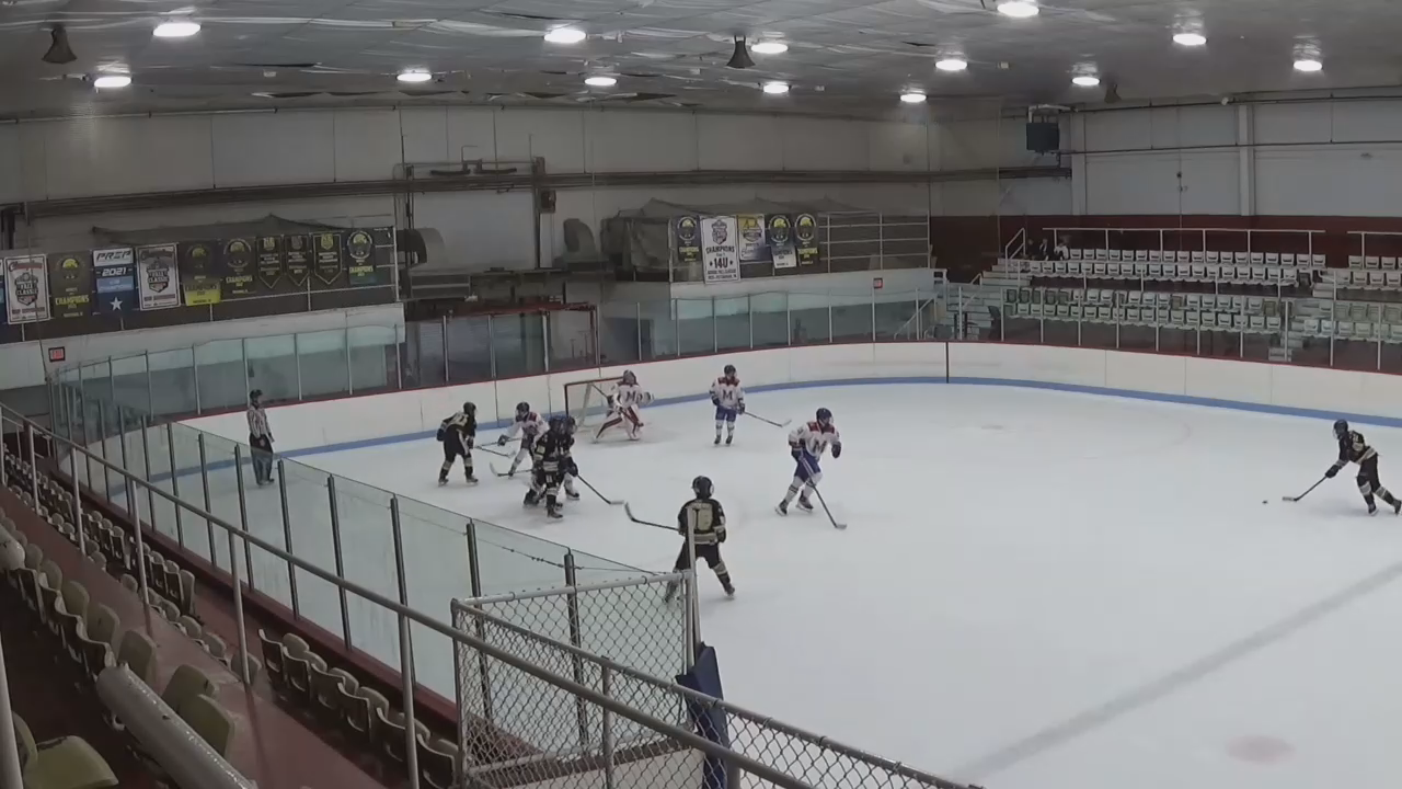 Adam Harris Delivers Key Assist on Power Play for Providence Capitals