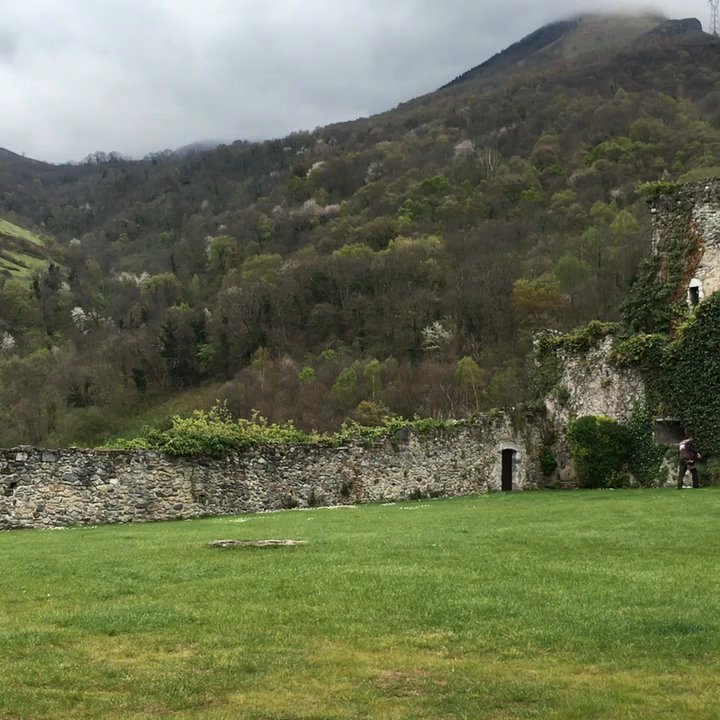 Donjon des Aigles - Tours Near Me - Beaucens, 65