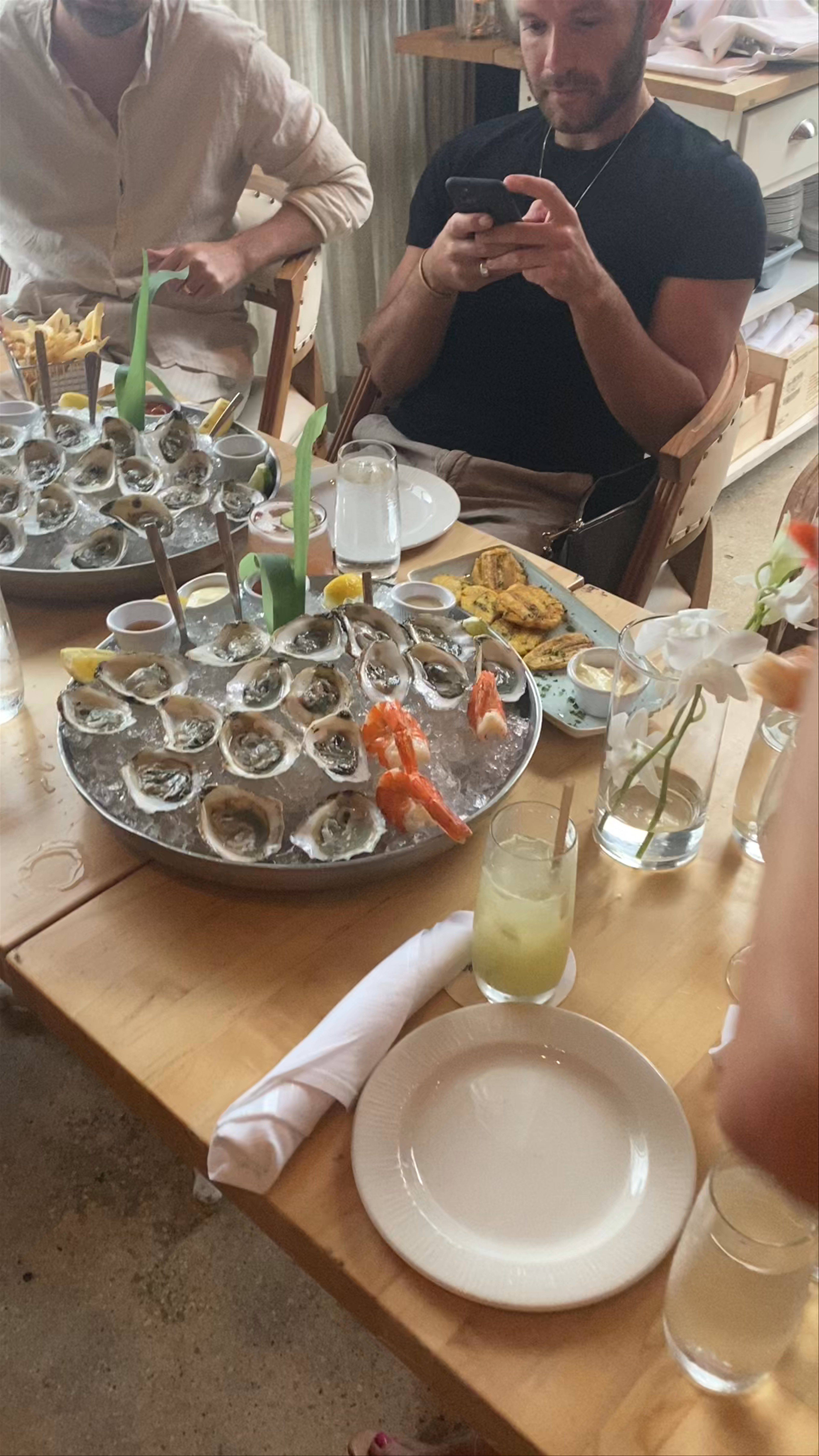 Seaspice Brasserie & Lounge: Chic Dining Experience in Miami