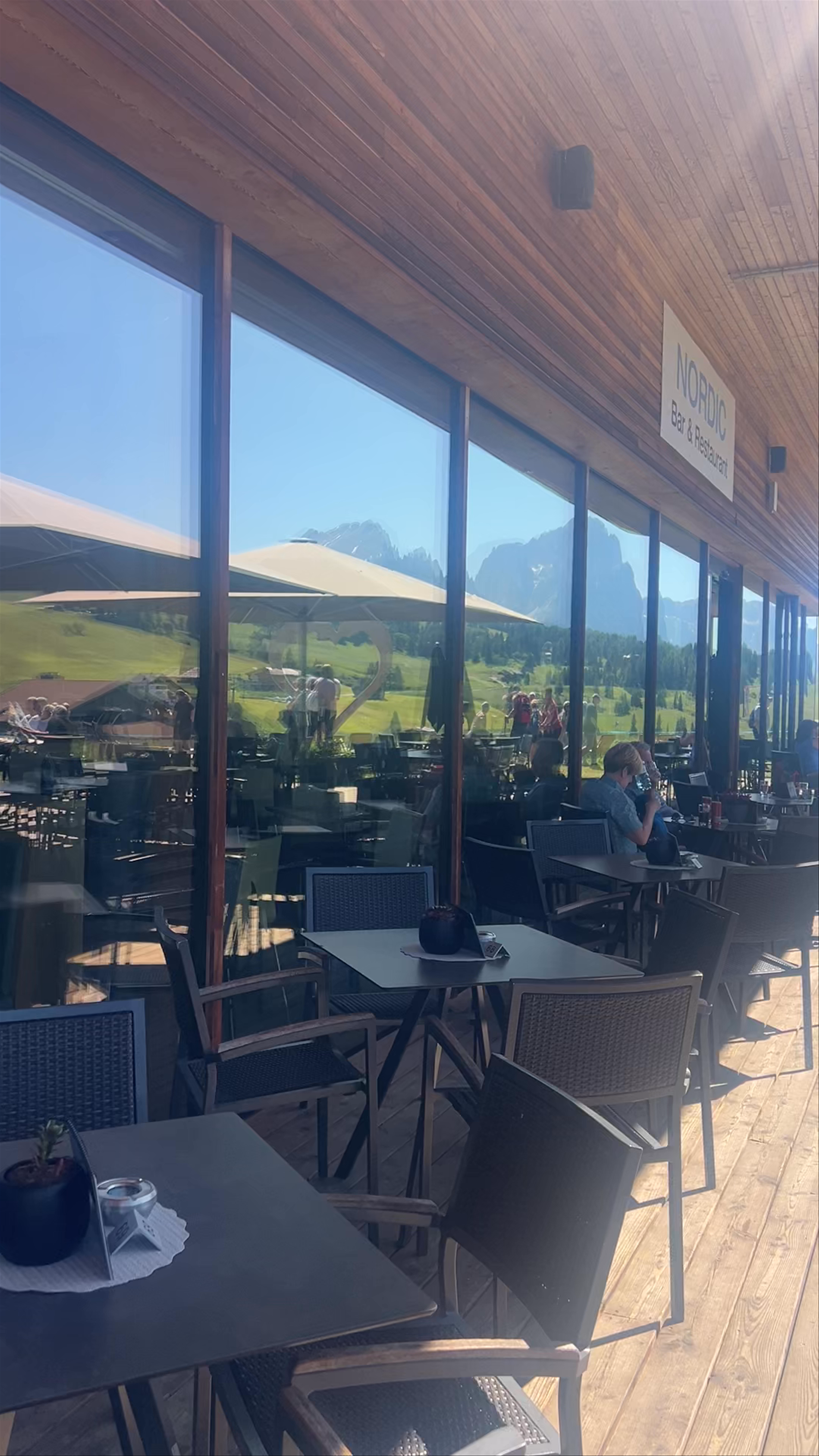 Nordic Bar & Restaurant with Stunning Alpine Views on Alpe di Siusi